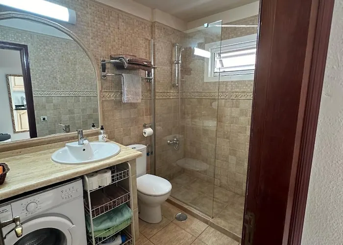 Ocean View 530 דירה